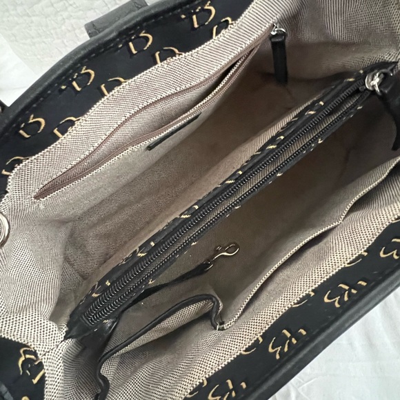 Dooney and Bourke Signature Satchel - Picture 8 of 12